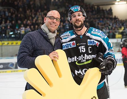 Brett McLean (EHC Liwest Black Wings Linz), Spieler des Abends, EHC Liwest Black Wings Linz vs HC Orli Znojmo, 4. Semifinale