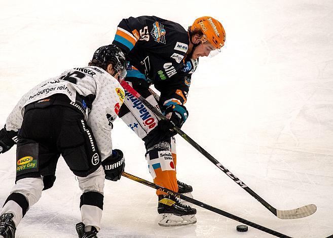 Niklas Tikkinen (Steinbach Black Wings 1992), Simeon Schwinger (Dornbirn Bulldogs), Steinbach Black Wings 1992 vs EC KAC,  Eishockey, Bet at Home ICE Hockey League