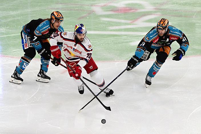  Brian Lebler (Steinbach Black Wings Linz), Sean Collins (Steinbach Black Wings Linz), Benjamin Nissner (EC Red Bull Salzburg) Win2Day ICE Hockey League,  Steinbach Black Wings Linz vs EC Red Bull Salzburg,  Linz AG Eisarena 