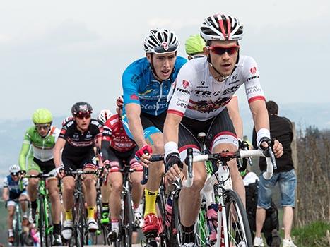 v.r. Michael Gogl, Team Felbermayr Simplon Wels, Riccardo Zoidl, Team Trek,  54. Int. Kirschbluetenrennen, Wels