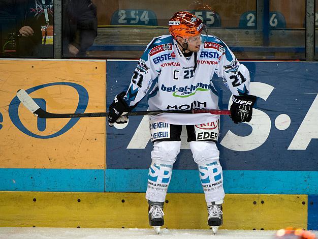 Philipp Lukas, Linz, HC Orli Znojmo vs. EHC Liwest Black Wings Linz 5. Viertelfinale, Play-Off