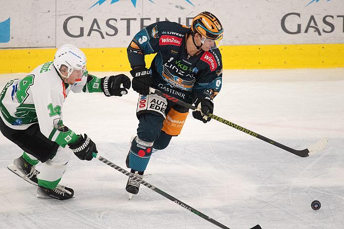 Jan Cosic (HK SZ Olimpija) Emilio Romig (Steinbach Black Wings Linz), Steinbach Black Wings Linz vs HK SZ OLIMPIJA,, Linz AG Eisarena