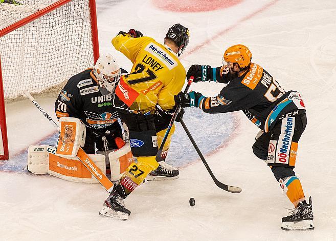 Tormann David Kickert (Steinbach Black Wings 1992), Ty Loney (spusu Vienna Capitals), Sebastien Piche (Steinbach Black Wings 1992) Black Wings Linz vs Spusu Vienna Capitals, Eishockey, Bet at Home ICE Hockey League