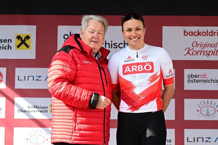 Platz 3 und Führende Road Cycling League, Beste U23 Dame , Tabea Huys (AUT, Tirol Woman Cycling),  65. Rad Saison Eroeffnungsrennen Leonding