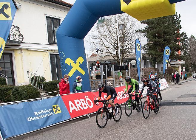 v.l. Birmin Benz (GER,  rad-net Rose Team), Spitzengruppe Jonas Rapp (GER, Hrinkow Advarics Cycleang), Florian Lipowitz (GER, Tirol KTM Cycling Team) , Moran Vermeulen (AUT, Team Felbermayr Simplon Wels), Herren Elite, U23, Radliga, 60. Radsaison-Eröffnungsrennen Leonding, Oberösterreich 
