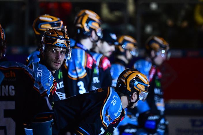 Niklas Würschl (Steinbach Black Wings) Win2Day ICE Hockey League,  Steinbach Black Wings Linz vs EC KAC,  Linz AG Eisarena 