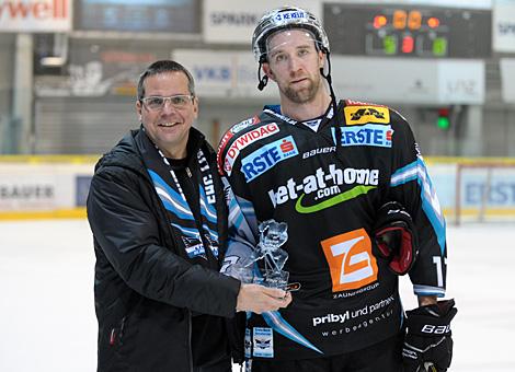 Spieler des Abends Jason Ward, Liwest Black Wings Linz vs. HDD TILIA Olimpija Ljubljana