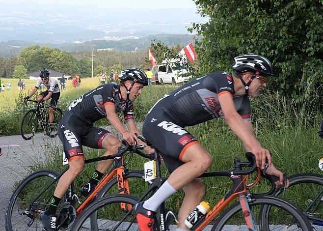 Benjamin Brkic AUT (Tirol Cycling Team), Tobias Bayer (Aut, Tirol Cycling Team)  1. Etappe Linz - Pelmberg