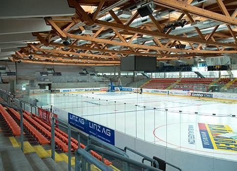 Halle, Videowuerfel, EHC Liwest Black Wings Linz