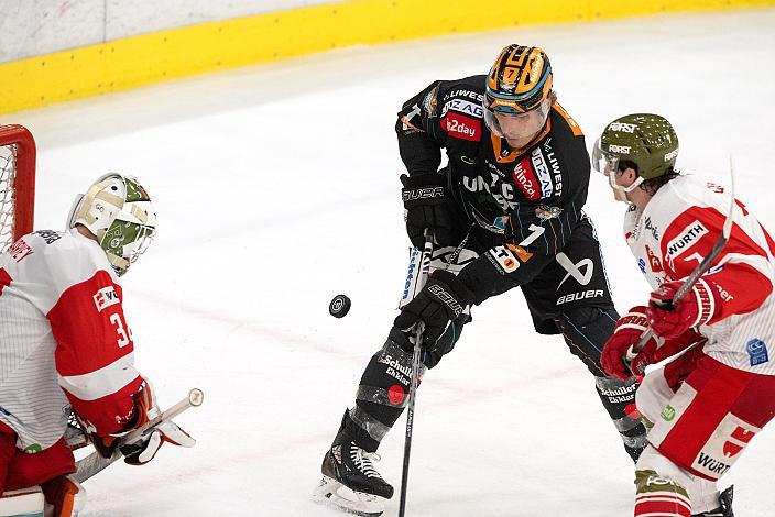 Tormann Samuel Harvey (HCB Suedtirol Alperia), Brian Lebler (Steinbach Black Wings Linz), Ryan Culkin (HCB Suedtirol Alperia), Steinbach Black Wings Linz vs HCB Suedtirol Alperia, 15. Runde ICE Hockey League, Steinbach Black Wings Linz, Linz AG Eisarena 