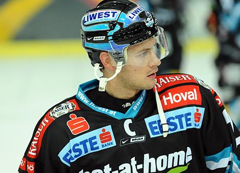 #21 Philipp Lukas, Stuermer, EHC Liwest Black Wings Linz