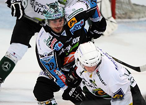 Mike Ouellette, EHC Liwest Black Wings Linz vs. HC Energy Karlovy Vary
