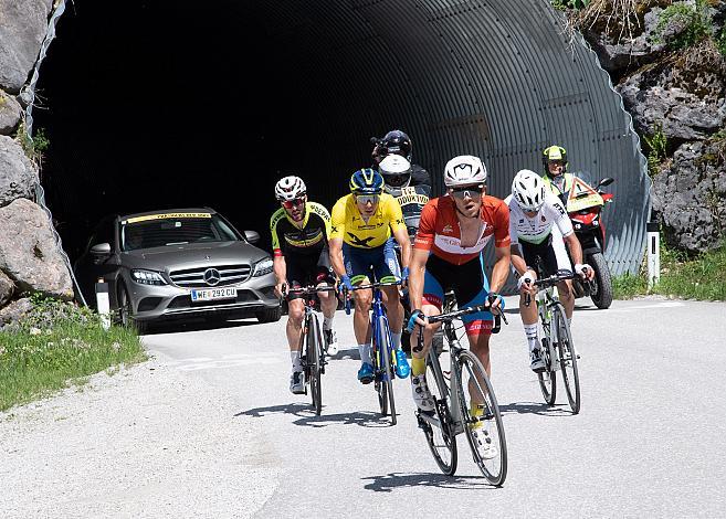 Riccardo Zoidl (AUT, Team Felbermayr Simplon Wels) im Trikot des Besten Österreichers attackiert auf der Höss,  3. Etappe Traun - Hinterstoder, Int. Raiffeisen Oberösterreich Rundfahrt UCI Kat. 2.2