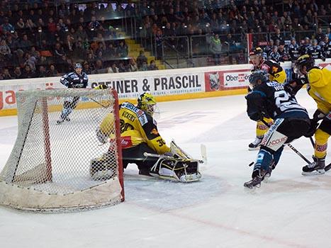 Fabio Hofer, Linz scheitert an David Kickert, Wien, EHC Liwest Black Wings Linz vs UPC Vienna Capitals