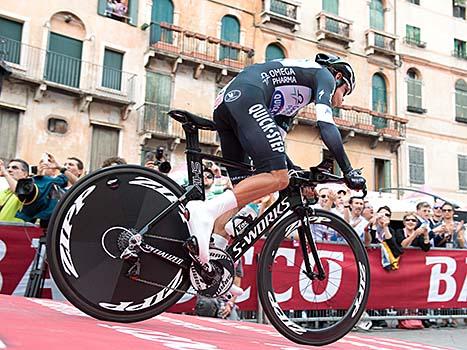 Rigoberto Uran, COL (#141, Omega Pharma – Quick Step) 
Rigoberto Uran, COL (#141, Omega Pharma â€“ Quick Step) 