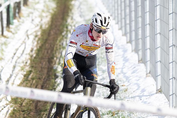 Sieger Junioren Valentin Hofer (AUT, Sportunion Maria Schmolln) Radquerfeldein GP um das Sportzentrum Gunskirchen, Rad Cyclo Cross,