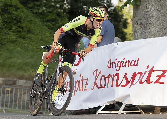 Jannik Steimle (GER, Team Vorarlberg Santic)  Linz Hauptplatz, Martinskirche,  Radsport 10. Int. OOE Rundfahrt Prolog