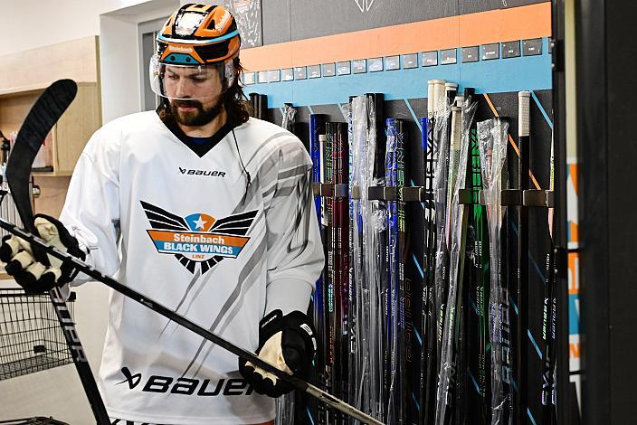 Shawn St.Amant (Steinbach Black Wings Linz) Erstes Eistraining, Steinbach Black Wings Linz , Linz AG Eisarena 