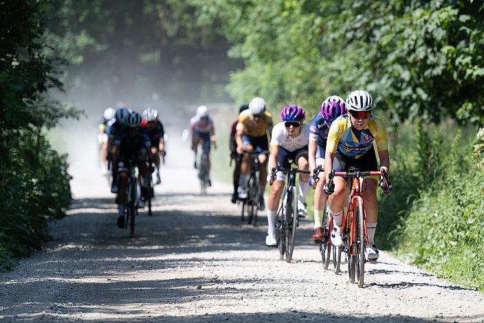 Das Feld der Damen mit Nadja Heigl (AUT, SU Bikestore CC) Damen Elite, U23, Radliga, 51. Int. Erlauftaler Radsporttage, Wieselburg, Oberösterreich
