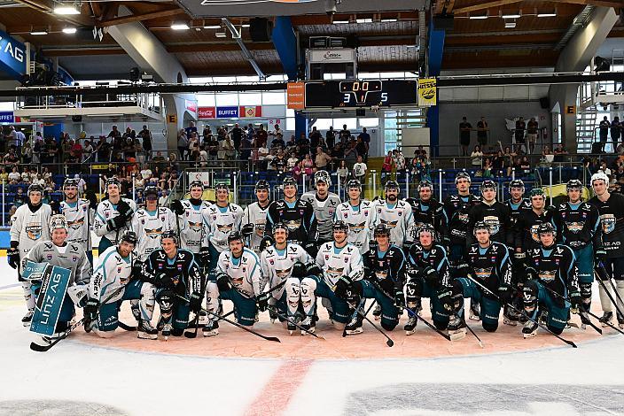Das Team der Steinbach Black Wings Linz Start Eistraining, Linz AG Eisarena 