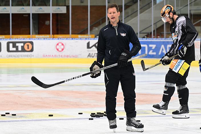 Head Coach Philipp Lukas (Steinbach Black Wings Linz) Erstes Eistraining, Steinbach Black Wings Linz , Linz AG Eisarena 