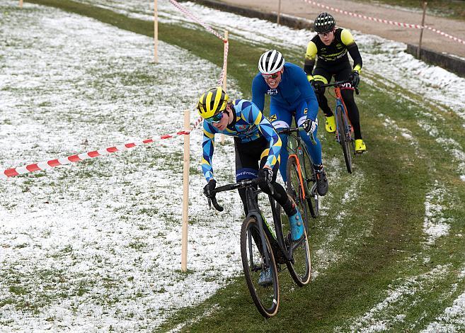 v.l. Philipp Heigl (AUT, SU Bikestore.cc Team), Fabian Costa (AUT, Union Raiffeisen Radteam Tirol),  Michael Holland (AUT, Bike Team Kaiser)   Rad Cyclo Cross Staatsmeisterschaft 2021, Neusiedl/Waidamannsfeld, Niederösterreich