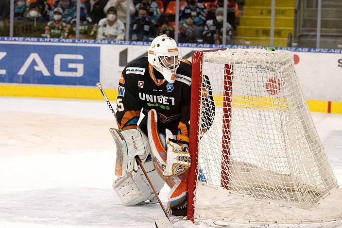 Tormann Luca Egger (Steinbach Black Wings Linz) Steinbach Black Wings Linz vs Fehervar AV19, bet-at-home ICE Hockey League