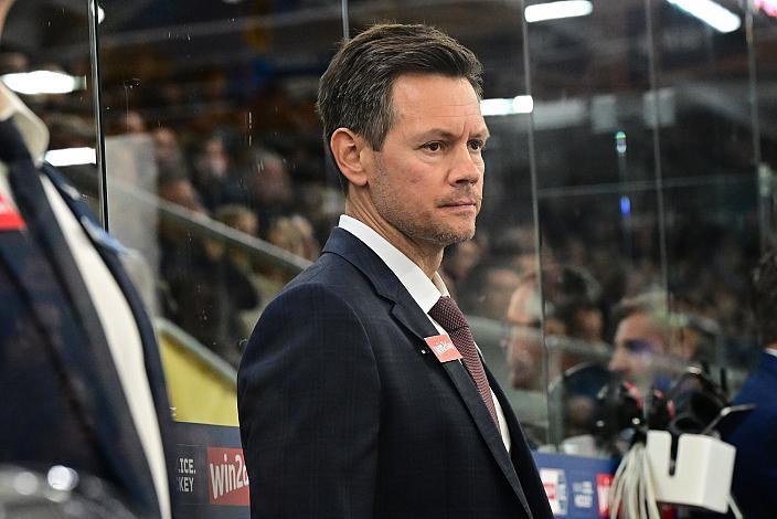 Head Coach Philipp Lukas (Steinbach Black Wings Linz) 4. Runde ICE, Steinbach Black Wings Linz vs Pioneers Vorarlberg, Linz AG Eisarena 