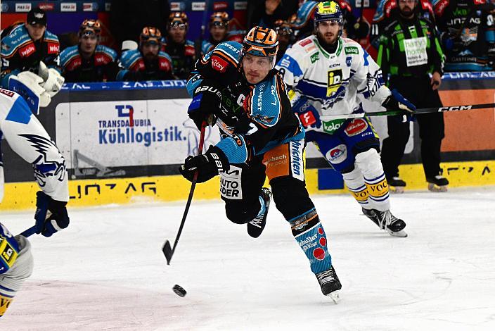 Brian Lebler (Steinbach Black Wings Linz) Win2Day ICE Hockey League,  Steinbach Black Wings Linz vs EC iDM Wärmepumpen VSV,  Linz AG Eisarena 