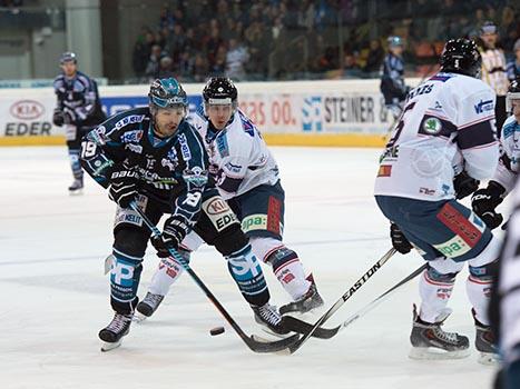 Andrew Jacob Kozek, LInz EHC Liwest Black Wings Linz vs Fehervar AV19