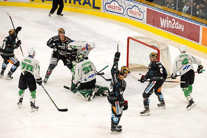 Graham Knott (Steinbach Black Wings Linz) feiert das Tor zum 1 zu 0, Steinbach Black Wings Linz vs HK SZ Olimpija, 30. Runde, Trikot Movember, ICE Hockey League, Steinbach Black Wings Linz, Linz AG Eisarena 