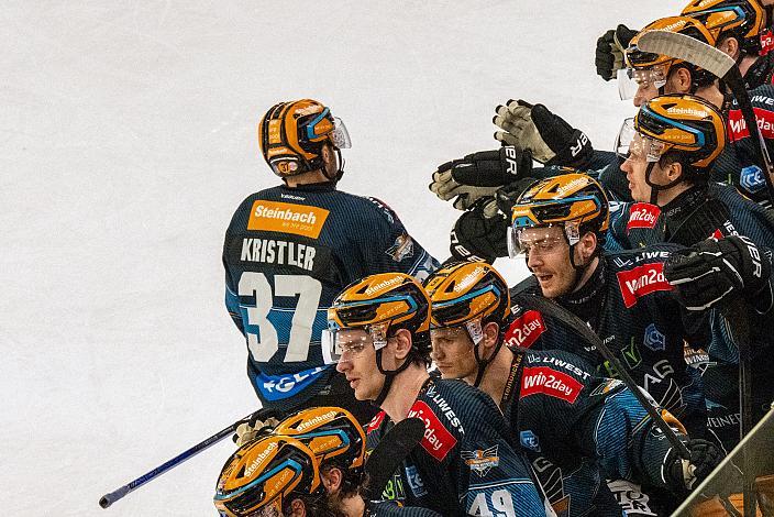 Andreas Kristler (Steinbach Black Wings Linz) feiert das 1 zu 1, Steinbach Black Wings Linz vs Bemer Pioneers Vorarlberg, Linz AG Eisarena 