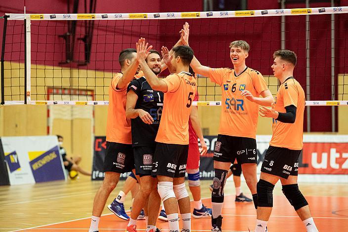 Amstetten gewinnt den 2. Satz und jubelt über den Aufstieg, Volleyball Europacup VCA Amstetten NÖ vs VSC Law Academy Kharkiv (UKR)