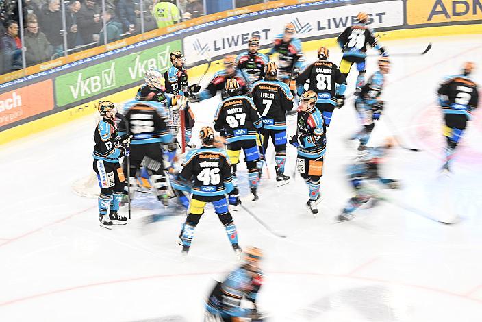 Das Team der Steinbach Black Wings Linz  Win2Day ICE Hockey League,  Steinbach Black Wings Linz vs Tiwag Innsbruck - Hydro Fehervar AV 19