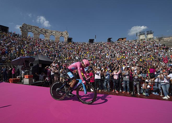 Richard Carapaz (ECU, Movistar Team) Sieger des 102.  Giro, Giro d Italia, Radsport, 102. Giro d Italia - 21. Etappe Zeitfahren 