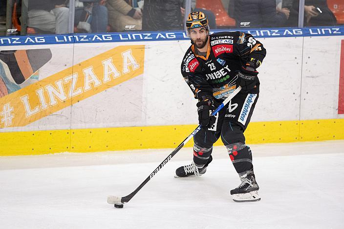 Martin Schumnig (Steinbach Black Wings Linz) Steinbach Black Wings Linz vs Migross Supermercati Asiago Hockey 1935, 14. Runde ICE Hockey League, Steinbach Black Wings Linz, Linz AG Eisarena 