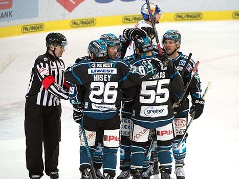 Linz feiert, EHC Liwest Black Wings Linz vs EC Red Bull Salzburg