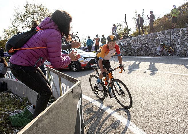 Hermann Pernsteiner (AUT, Bahrain McLaren),  Stage 15,  Base Aerea Rivolto  ›  Piancavallo   (185k) 15. Etappe, 103. Giro d Italia 