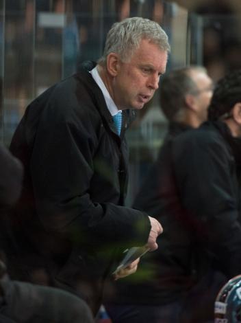 Head-Coach Robert Daum (EHC Liwest Black Wings Linz)  EHC Liwest Black Wings Linz vs HCB Suedtirol Alperia 5. Viertelfinale