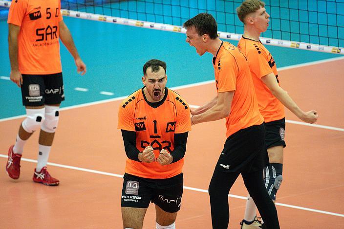 Dimitri Sidiropoulus (VCA Amstetten Niederösterreich), Michael Czwewinski (VCA Amstetten Niederösterreich), VCA Amstetten Niederösterreich vs Raiffeisen Waldviertel Volleyball Team, Volleyball Supercup