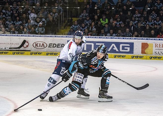 Eric Wayne Meland (Fehervar AV 19), Brian Lebler (EHC Liwest Black Wings Linz) EHC Liwest Black Wings Linz vs Fehervar AV 19