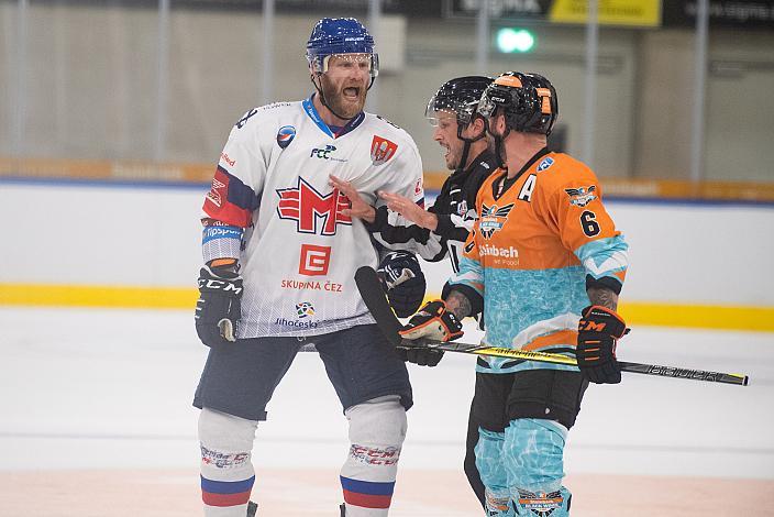 David Stich (Motor Ceske Budejovice), Rafael Rotter (Steinbach Black Wings Linz) Steinbach Black Wings Linz  vs HC Motor Cesky Budejovice Test