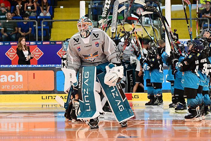 Tormann Dylan Wells (Steinbach Black Wings Linz) Start Eistraining, Linz AG Eisarena 