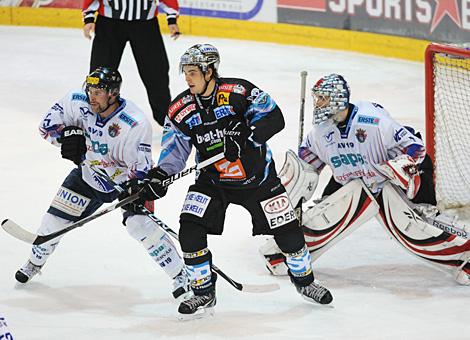 Martin Mairitsch Liwest Black Wings Linz vs. SAPA Fehervar AV19