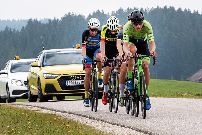 Die Ausreisser Stefan Kolb (AUT, Hrinkow Advarics Cycleang Team), Matthias Mangertseder (GER, Team Felbermayr Simplon Wels), Paul Buschek (AUT, Tirol KTM Cycling Team), Nikolas Riegler (AUT, Team Vorarlberg). Mühlviertler Hügelwelt Classic, Strassenrennen Königswiesen, Radsport