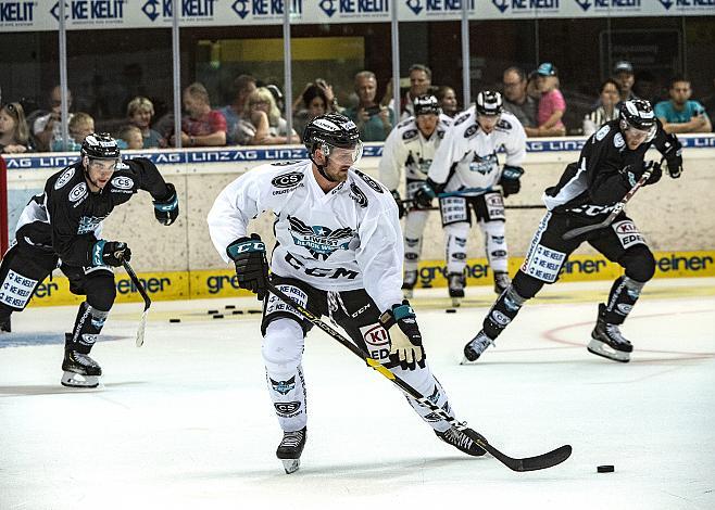 Justin Florek (EHC Liwest Black Wings Linz) EHC Liwest Black Wings Linz