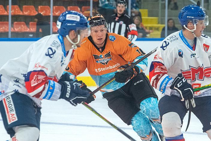 Andris Dzerins (Steinbach Black Wings Linz) Steinbach Black Wings Linz  vs HC Motor Cesky Budejovice Test