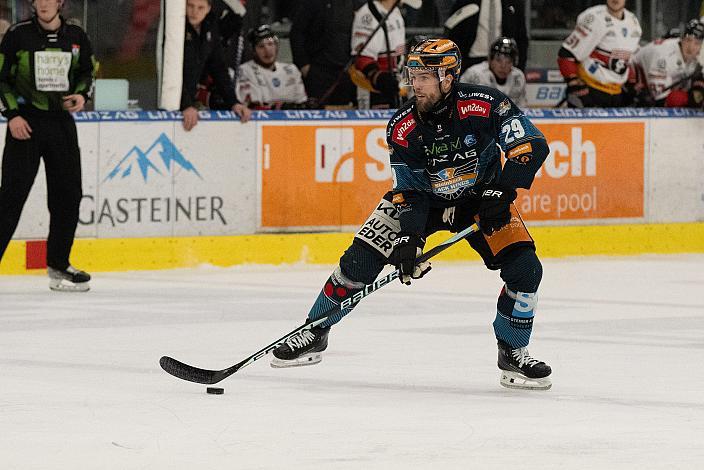 Martin Stajnoch (Steinbach Black Wings) Steinbach Black Wings Linz vs Bemer Pioneers Vorarlberg, Linz AG Eisarena 