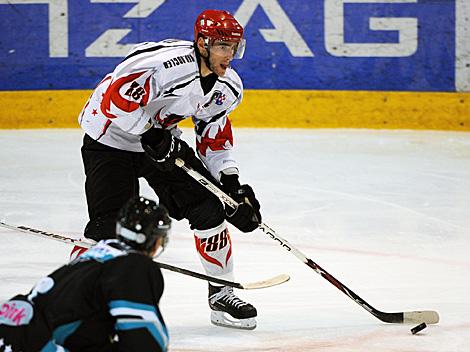 Nikandrosz Galanisz, Dab. Docler Dunaujvaros, EHC Liwest Linz vs. Dab. Docler Dunaujvaros 