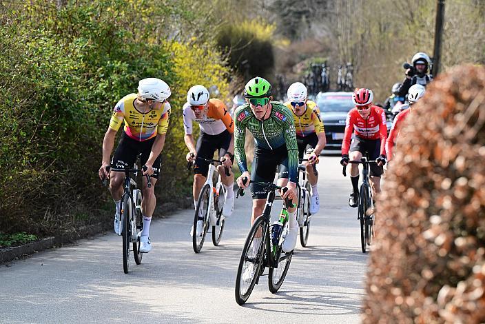 David Paumann (AUT, Hrinkow Advarics) mit einem Angriff aus der Spitzengruppe,   65. Rad Saison Eroeffnungsrennen Leonding